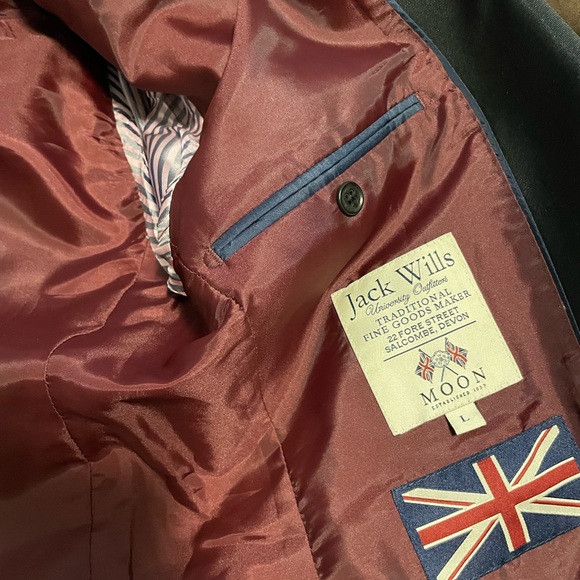 Jack Wills Tuxedo. Almost new - Picture 5 of 6